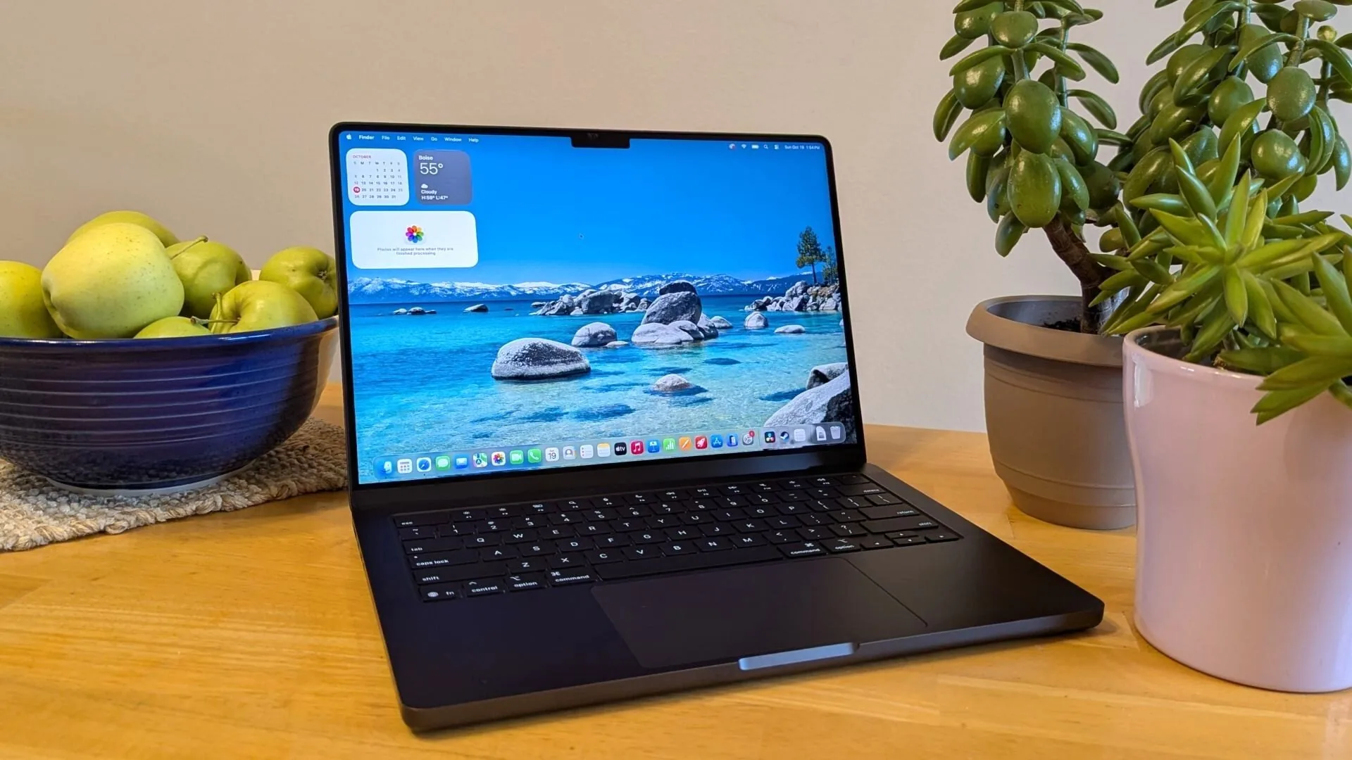 MacBook Pro 2025